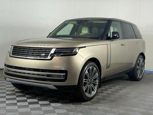 2025 Land Rover Range Rover P400 SE