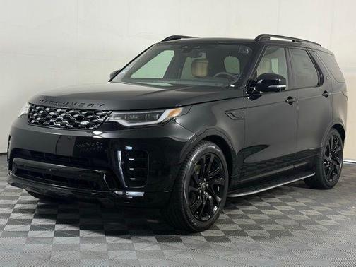 2025 Land Rover Discovery P300 Dynamic SE