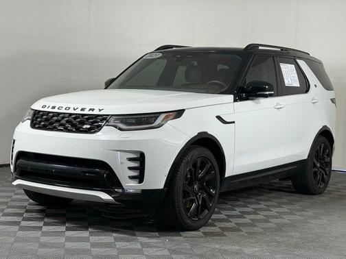 2023 Land Rover Discovery P300 S R-Dynamic