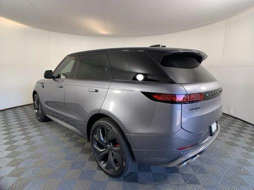 2025 Land Rover Range Rover Sport P530 Dynamic SE