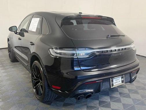 2022 Porsche Macan GTS