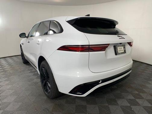 2025 Jaguar F-PACE P250 R-Dynamic S