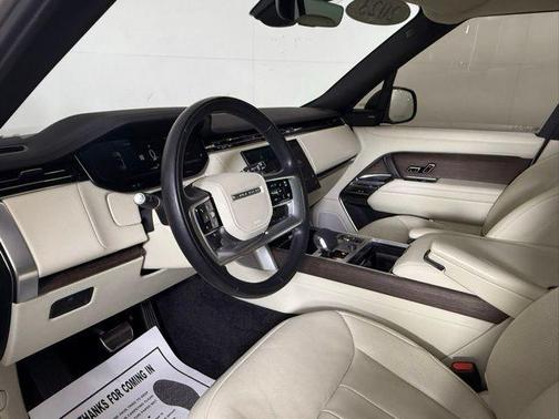 2023 Land Rover Range Rover P400 SE