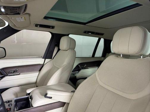 2023 Land Rover Range Rover P400 SE