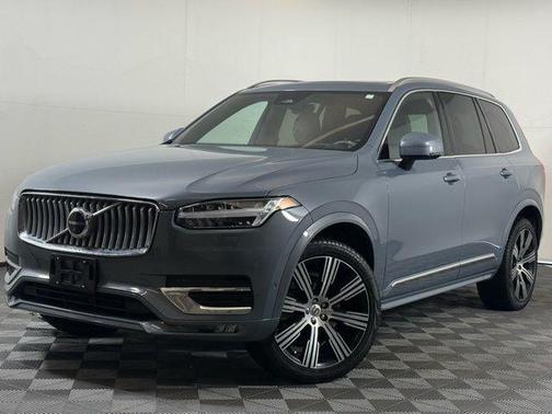 2023 Volvo XC90 B6 Ultimate 7-Seater