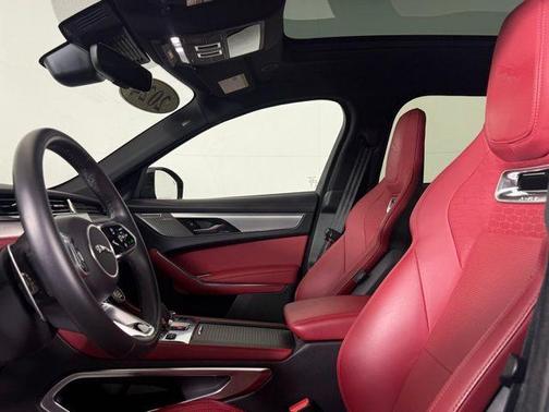 2024 Jaguar F-PACE P400 R-Dynamic S