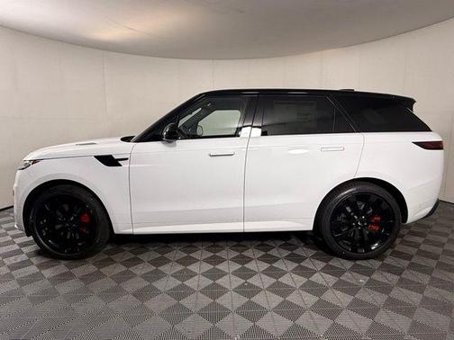 2025 Land Rover Range Rover Sport P530 Dynamic SE