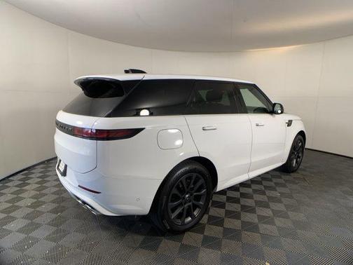 2025 Land Rover Range Rover Sport P530 Dynamic SE