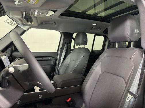 2025 Land Rover Defender P300