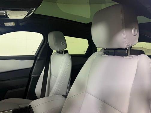 2026 Land Rover Range Rover Velar P250 S
