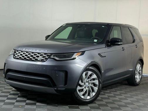 2025 Land Rover Discovery P300 S