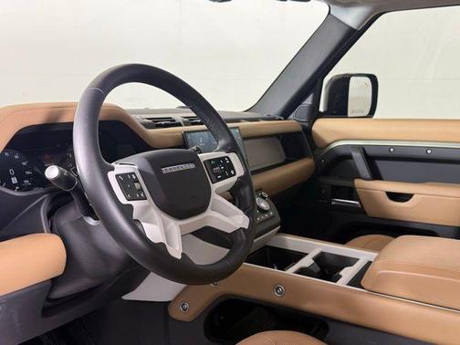 2025 Land Rover Defender P300