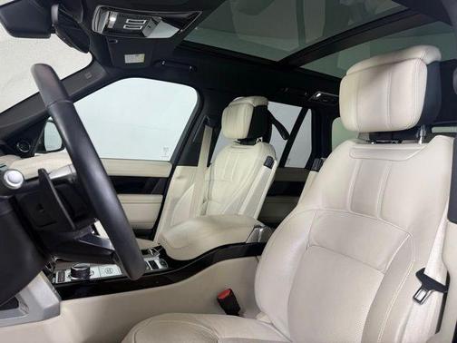 2022 Land Rover Range Rover P525 HSE Westminster