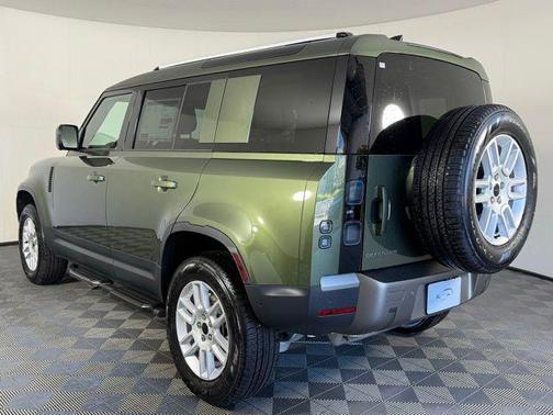 2026 Land Rover Defender S