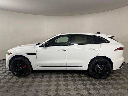 2026 Jaguar F-PACE P400 R-Dynamic S