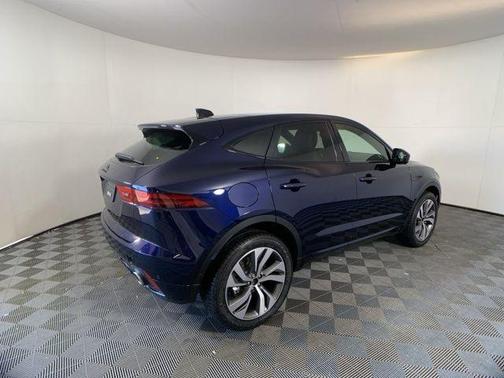 2024 Jaguar E-PACE P250 R-Dynamic SE