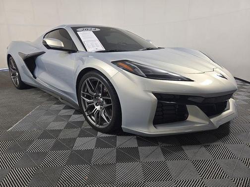 Silver Flare Metallic 2024 Chevrolet Corvette Z06