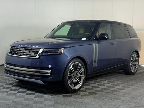 2025 Land Rover Range Rover P530 SE 7 Seat