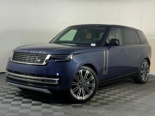 2025 Land Rover Range Rover P530 SE 7 Seat