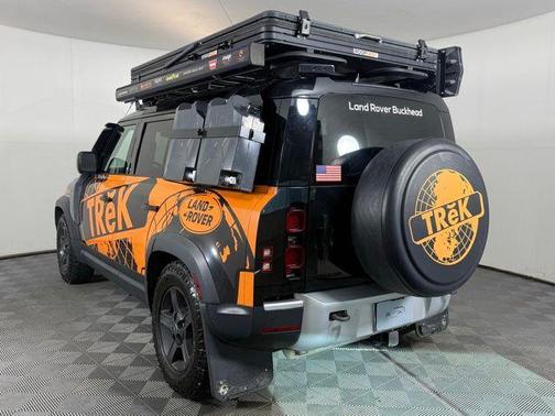 2023 Land Rover Defender 110 S