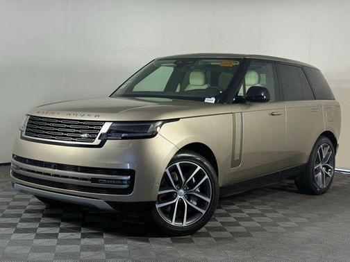 2025 Land Rover Range Rover P550e SE