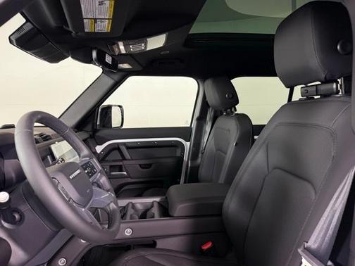 2025 Land Rover Defender P300