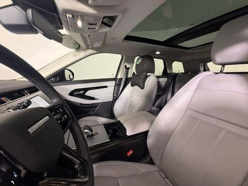 2025 Land Rover Range Rover Evoque Core S