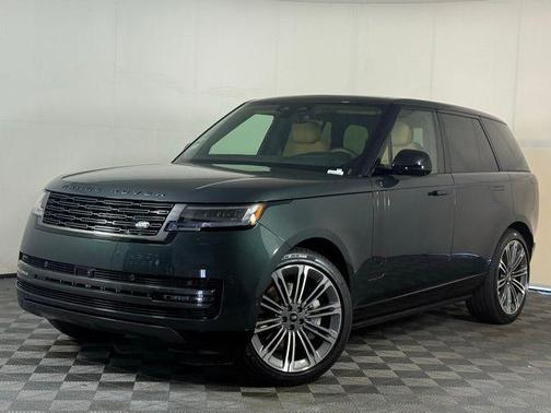 2025 Land Rover Range Rover P530 SE