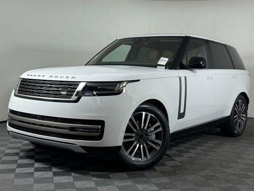 2026 Land Rover Range Rover P530 SE