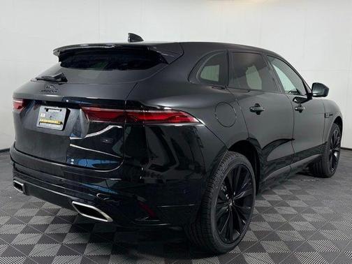 2026 Jaguar F-PACE P400 R-Dynamic S