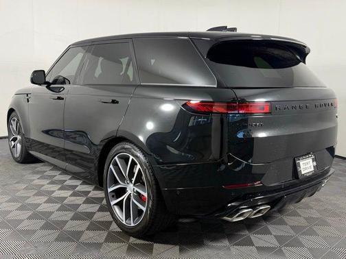 2023 Land Rover Range Rover Sport First Edition