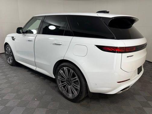 2025 Land Rover Range Rover Sport P460 Dynamic SE