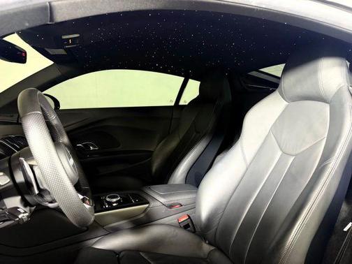 2022 Audi R8 5.2 V10 performance