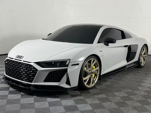 2022 Audi R8 5.2 V10 performance