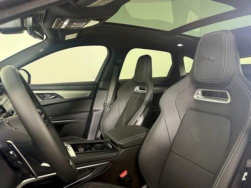 2026 Jaguar F-PACE P400 R-Dynamic S