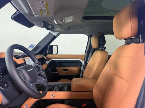 2025 Land Rover Defender P400 S