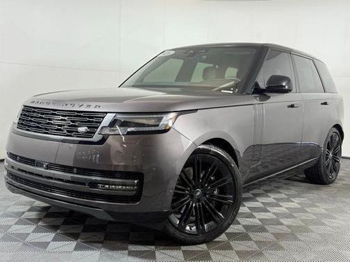 2024 Land Rover Range Rover P530 SE