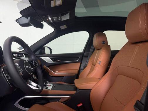 2026 Jaguar F-PACE P250 R-Dynamic S
