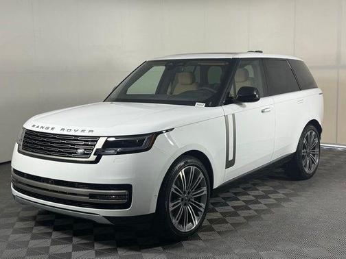 2025 Land Rover Range Rover P400 SE