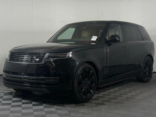 2026 Land Rover Range Rover SE