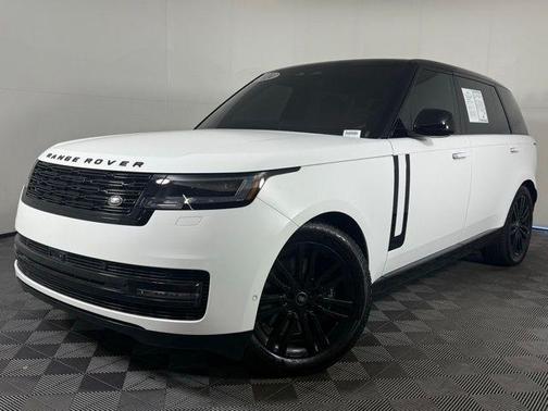2024 Land Rover Range Rover P530 SE