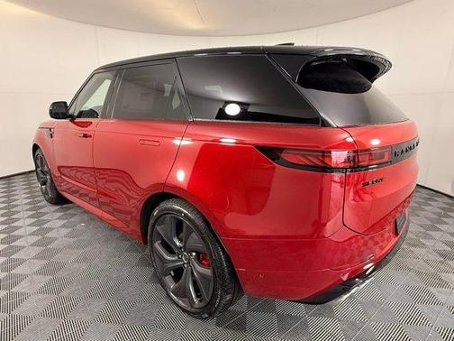 2025 Land Rover Range Rover Sport P530 Dynamic SE