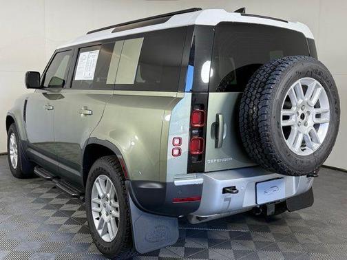 2025 Land Rover Defender P400 S