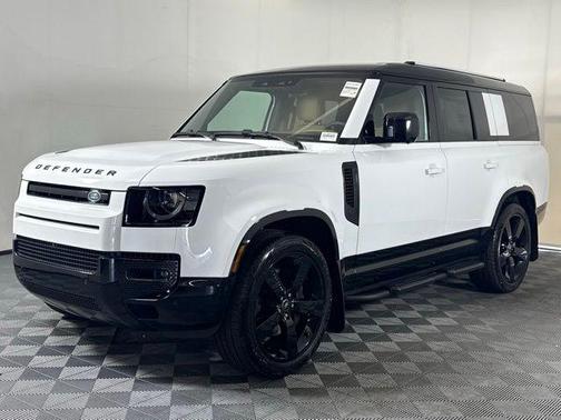 2025 Land Rover Defender P400 X-Dynamic SE
