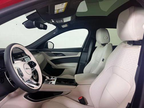 2026 Jaguar F-PACE P250 R-Dynamic S