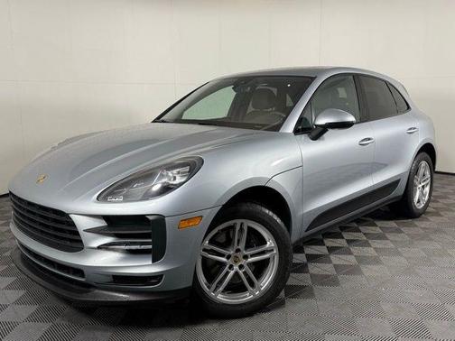2020 Porsche Macan Base