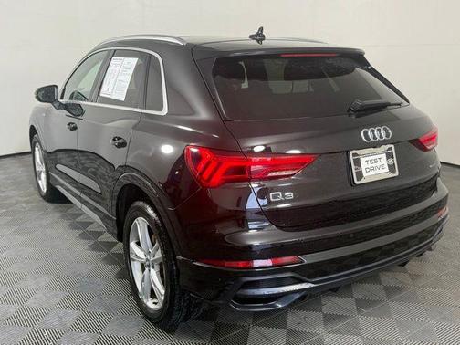 2021 Audi Q3 45 S line Premium