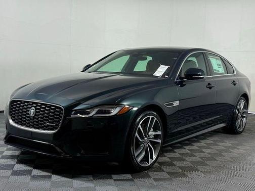 2024 Jaguar XF R-Dynamic SE