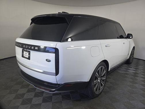 Fuji White 2023 Land Rover Range Rover Autobiography