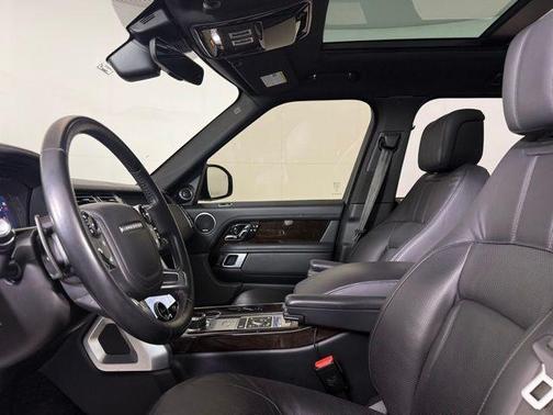 2020 Land Rover Range Rover P525 HSE
